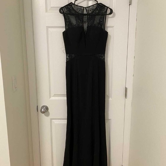 Formal Dress - Picture 2 of 5